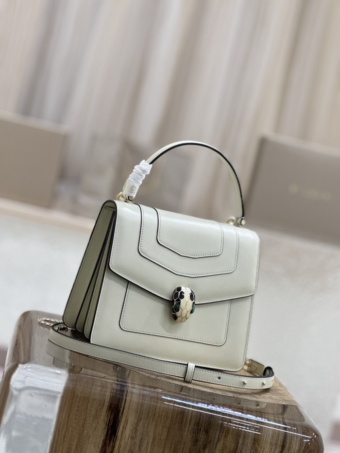  Handbags Bvlgari 38329 size:18*16*9 cm