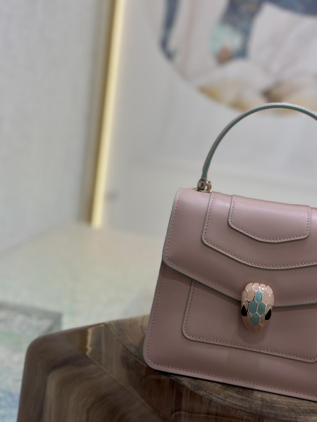  Handbags Bvlgari 38329 size:18*16*9 cm