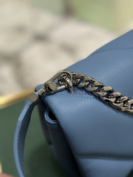  Handbags Bvlgari 291088 size:22.5*15*10 cm