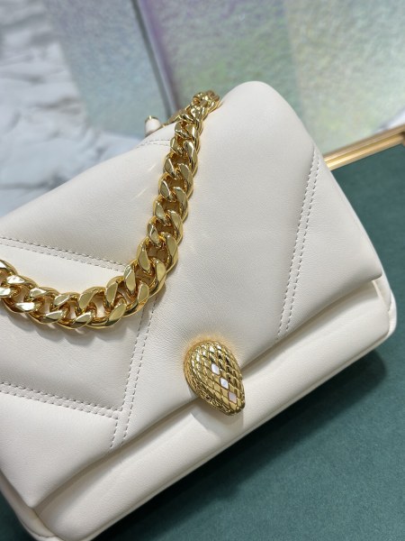  Handbags Bvlgari 291085 size:18*12*8 cm