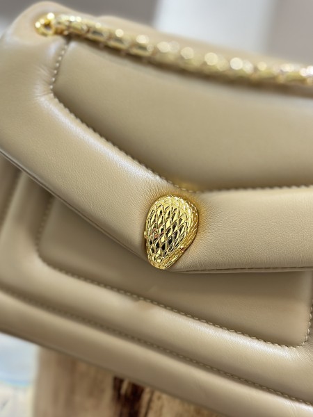  Handbags Bvlgari 292123 size:22.5*15*7 cm