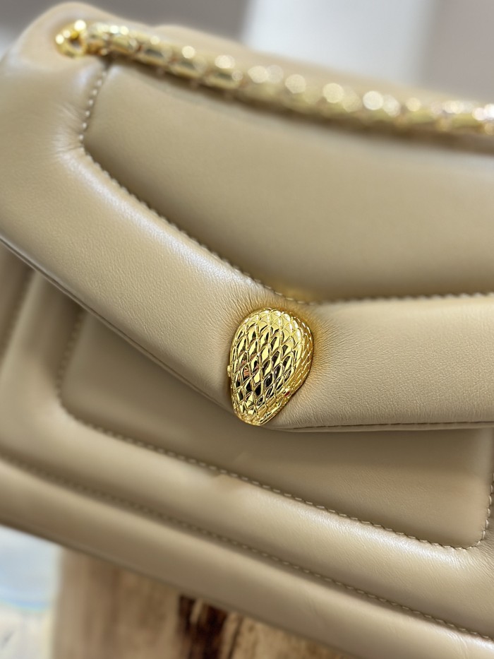  Handbags Bvlgari 292123 size:22.5*15*7 cm