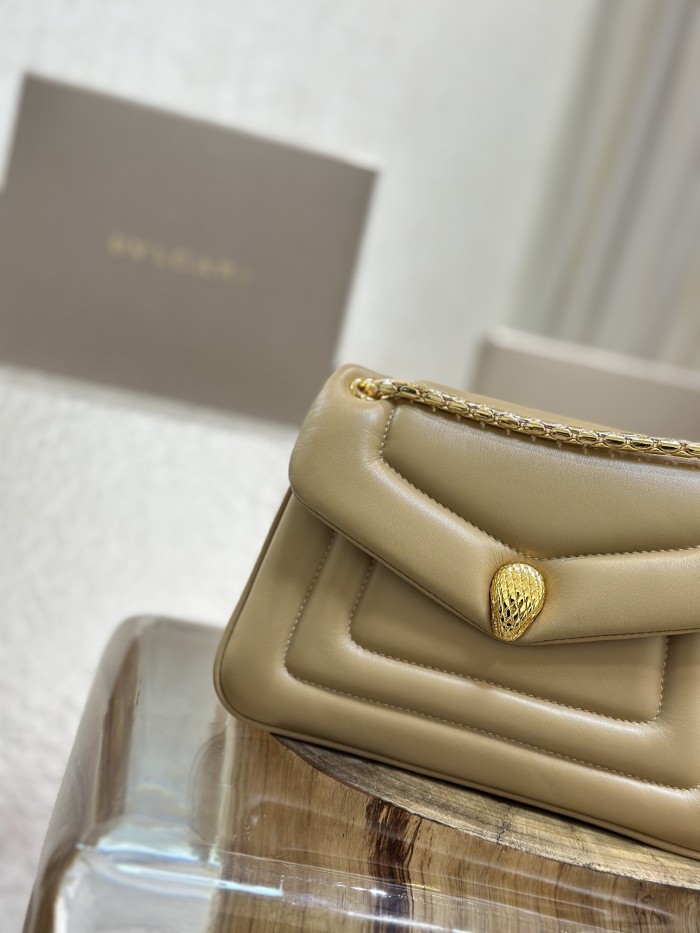  Handbags Bvlgari 292123 size:22.5*15*7 cm