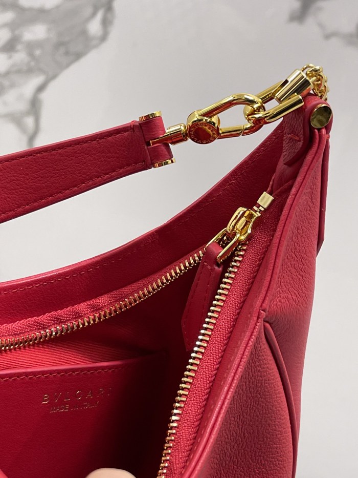  Handbags Bvlgari 291636 size:25.5*25*5.5 cm