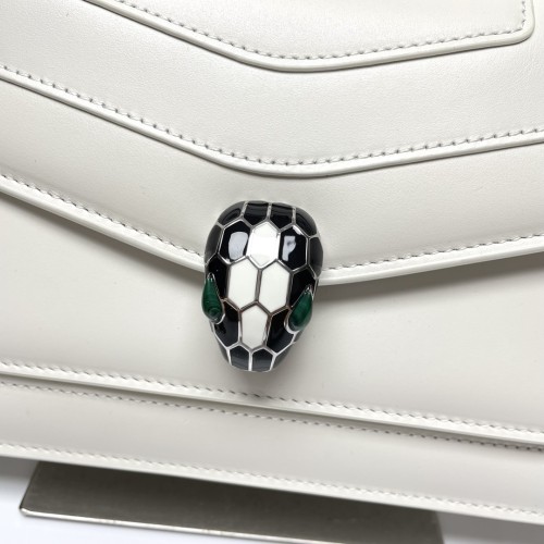  Handbags Bvlgari 292104 size:22*15*4.5 cm