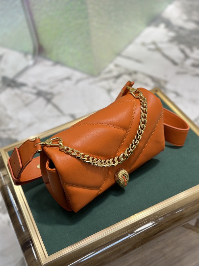  Handbags Bvlgari 291088 size:22.5*15*10 cm