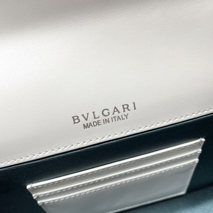  Handbags Bvlgari 292104 size:22*15*4.5 cm