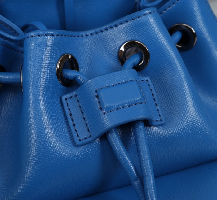 handbags OFF-White 501（5332870）size:19*24*13cm