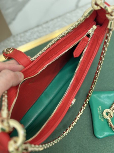  Handbags Bvlgari 293208 size:27.5*18*6.5 cm