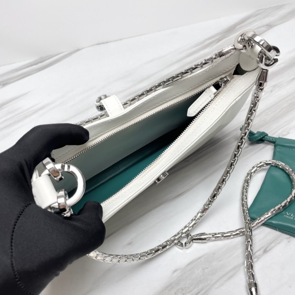  Handbags Bvlgari 293208 size:27.5*18*3.5 cm