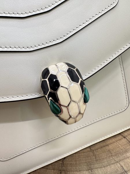  Handbags Bvlgari 38329 size:18*16*9 cm