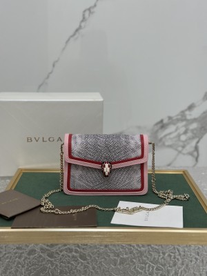  Handbags Bvlgari 288104 size:17*11*5 cm