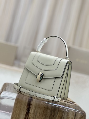  Handbags Bvlgari 38329 size:18*16*9 cm
