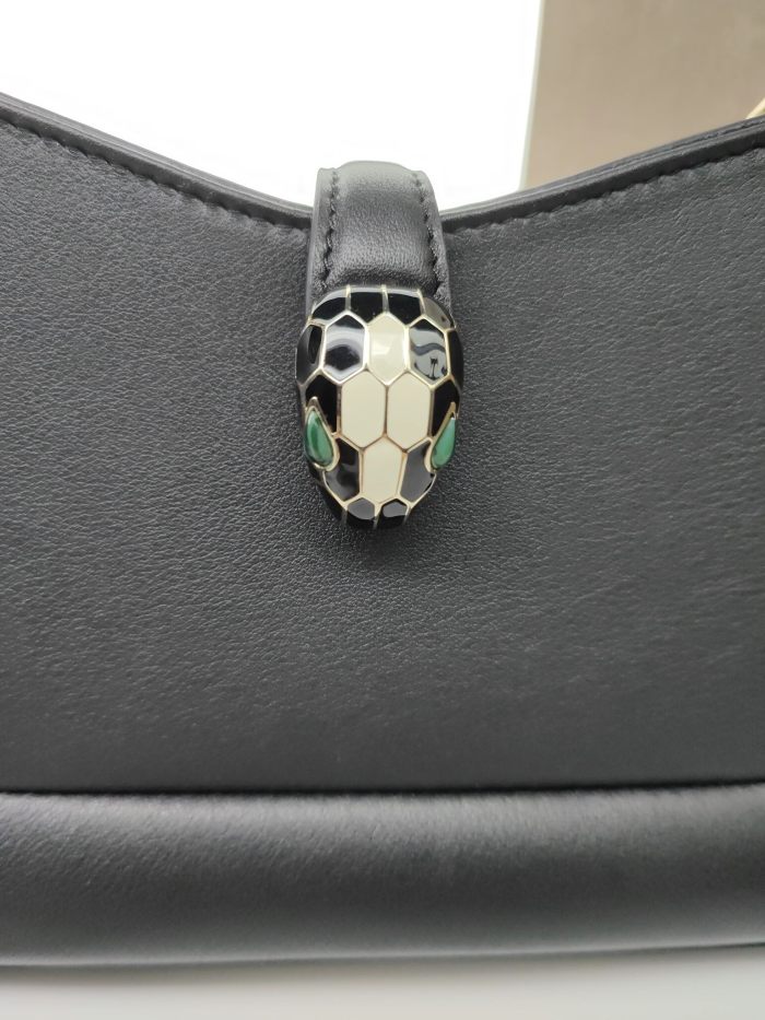  Handbags Bvlgari 293208 size:27.5*18*3.5 cm