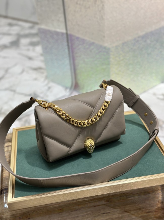  Handbags Bvlgari 291088 size:22.5*15*10 cm