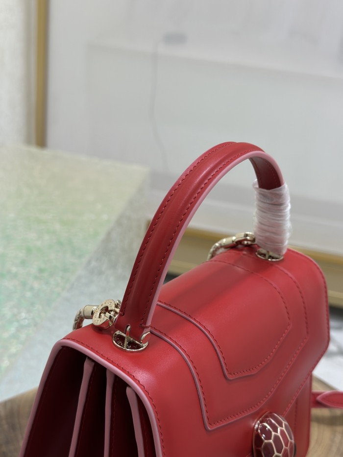  Handbags Bvlgari 38329 size:18*16*9 cm