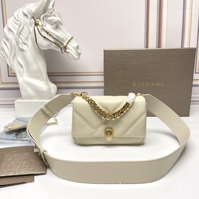  Handbags Bvlgari 291086 size:18*12*8 cm