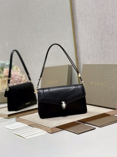  Handbags Bvlgari 292104 size:22*15*4.5 cm