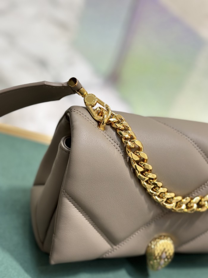  Handbags Bvlgari 291088 size:22.5*15*10 cm