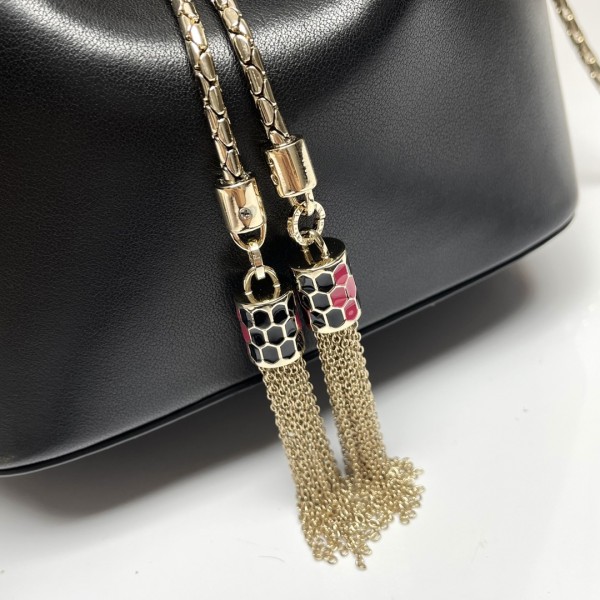  Handbags Bvlgari B287614 size:16*20*10.5 cm