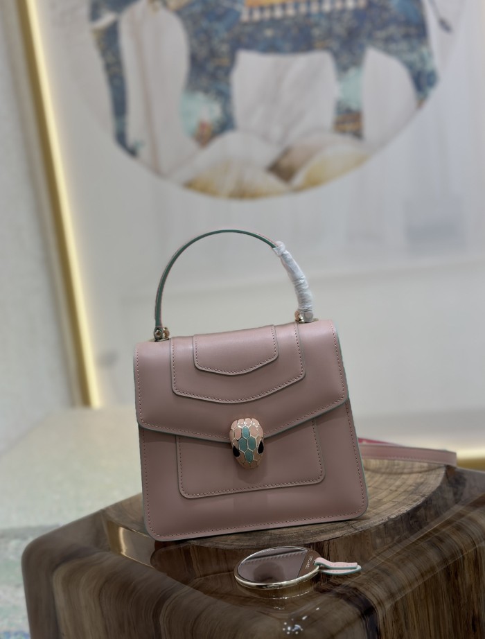  Handbags Bvlgari 38329 size:18*16*9 cm