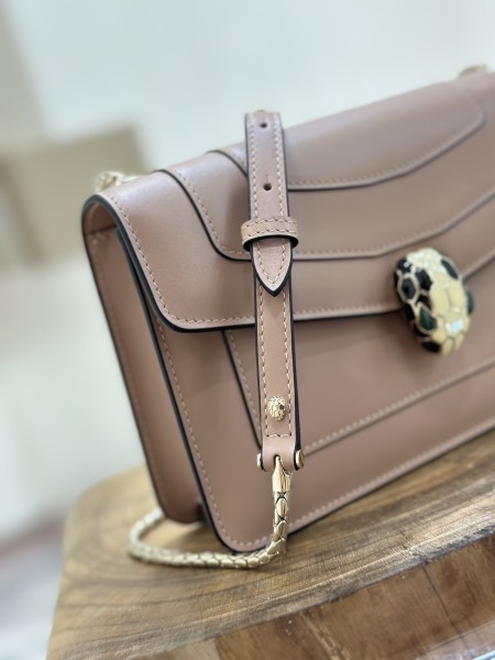  Handbags Bvlgari 38102 size:22*13*5.5 cm