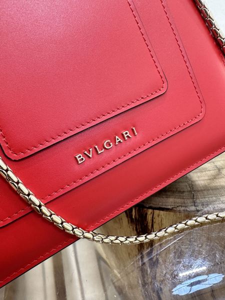 Handbags Bvlgari 38329 size:18*16*9 cm