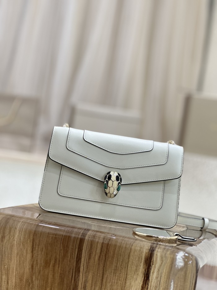  Handbags Bvlgari 38102 size:22*13*5.5 cm