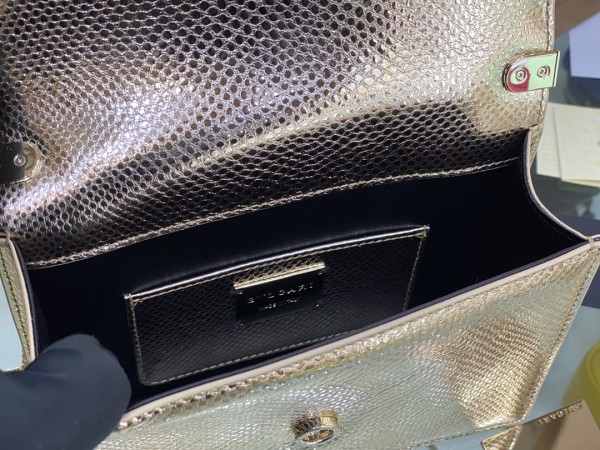  Handbags Bvlgari SERPENTI MULTICHAIN size:19*13.5*6 cm