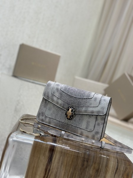  Handbags Bvlgari 38102 size:22*13*6 cm