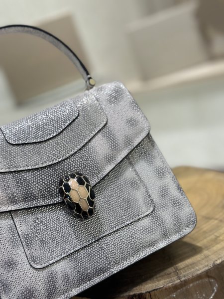  Handbags Bvlgari 38329 size:18 cm