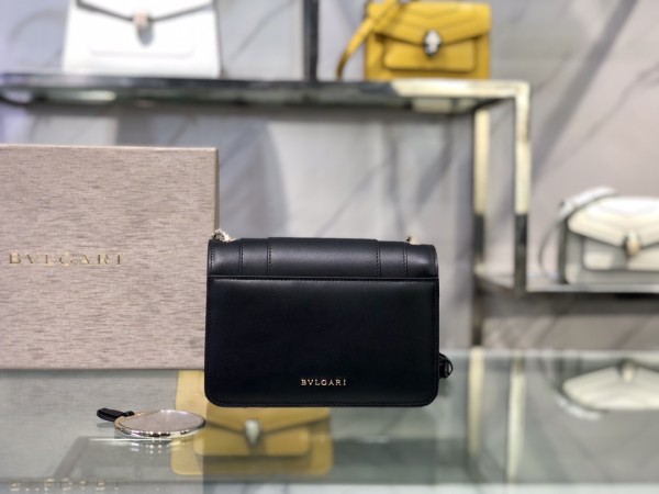  Handbags Bvlgari 9676 size:19*13*7 cm