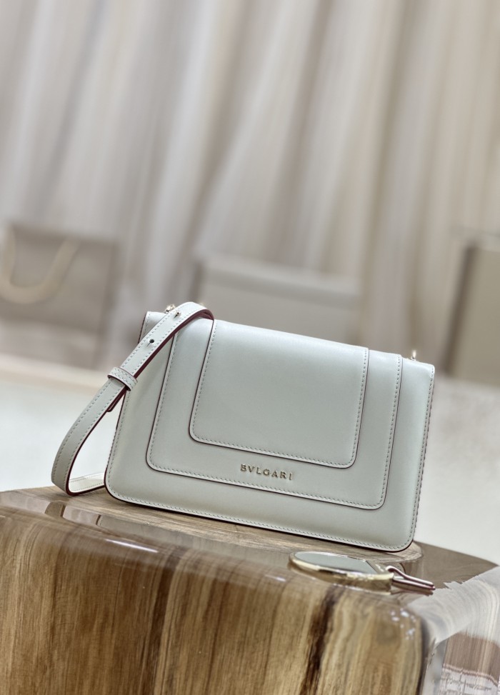  Handbags Bvlgari 38102 size:22*13*5.5 cm