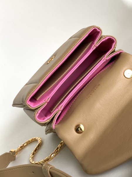  Handbags Bvlgari SERPENTI REVERSE size:22.5*15*7 cm