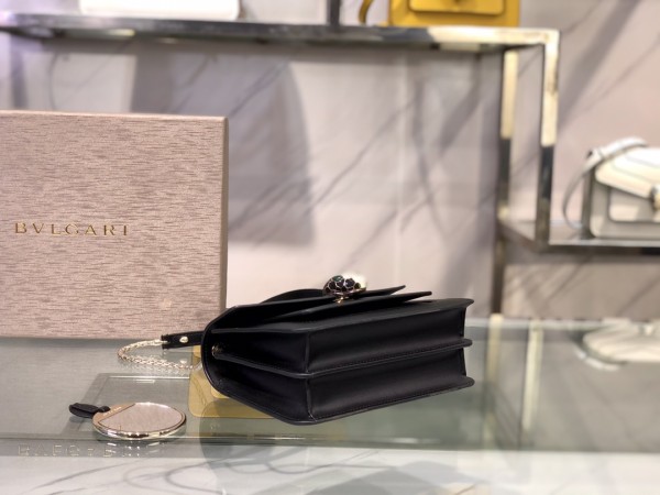  Handbags Bvlgari 9676 size:19*13*7 cm