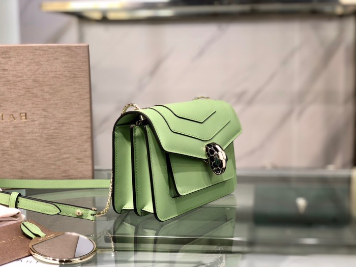  Handbags Bvlgari 9676 size:19*13*7 cm