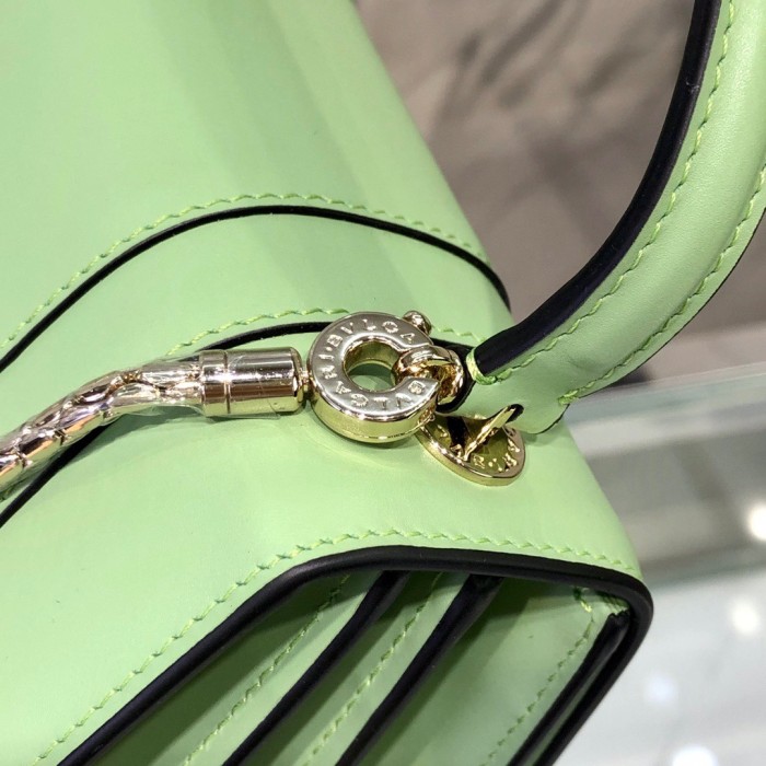  Handbags Bvlgari 38329 size:20*16*9 cm