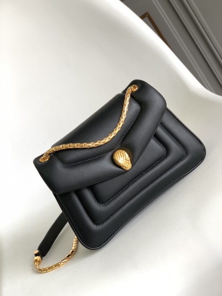  Handbags Bvlgari SERPENTI REVERSE size:22.5*15*7 cm