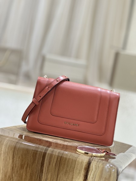  Handbags Bvlgari 38102 size:22*13*5.5 cm