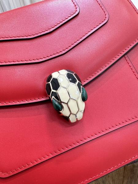  Handbags Bvlgari 38329 size:18*16*9 cm