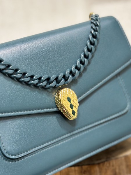 Handbags Bvlgari 290767 size:25*17*8 cm