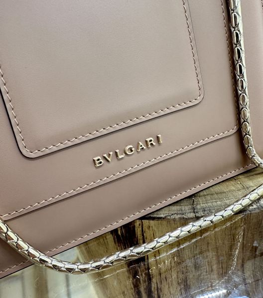  Handbags Bvlgari 38329 size:18*16*9 cm
