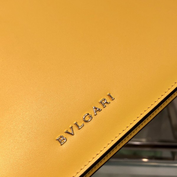  Handbags Bvlgari 29032 size:25*7.5*17 cm
