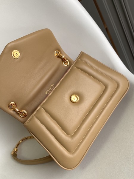  Handbags Bvlgari SERPENTI REVERSE size:22.5*15*7 cm