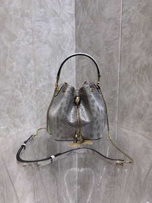  Handbags Bvlgari B287614 size:16*20*10.5 cm