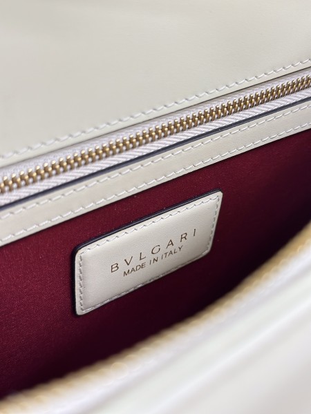  Handbags Bvlgari 35362 size:28*19*8 cm