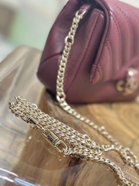  Handbags Bvlgari 288706 size:17*11*5 cm