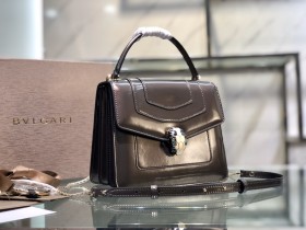 Handbags Bvlgari 38329 size:18*16*11 cm