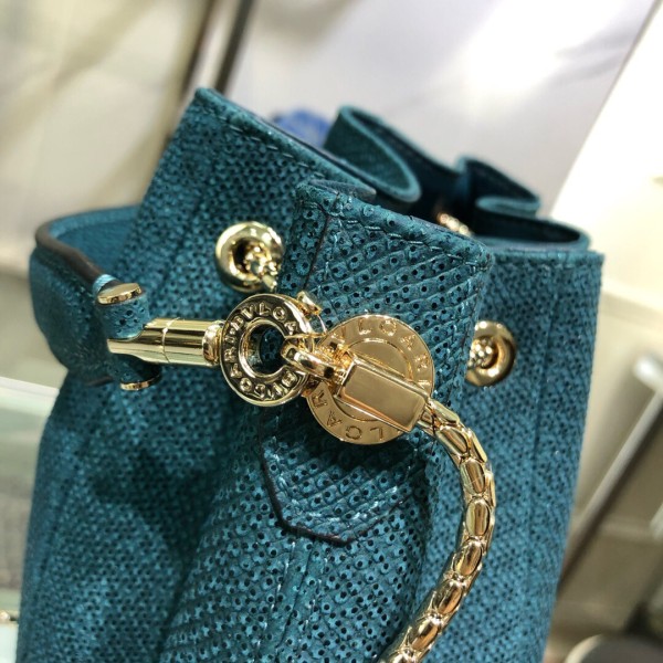  Handbags Bvlgari 287614 size:16*19*11 cm