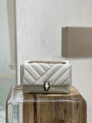  Handbags Bvlgari 287993 size:22.5*15*10 cm